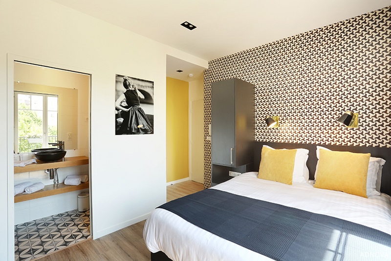 HOTEL — vue 3