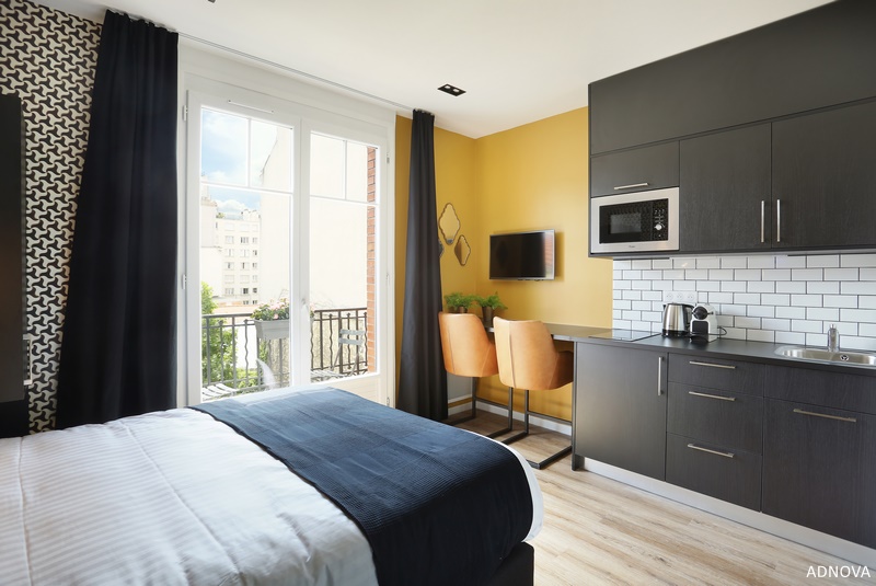 HOTEL — vue 4