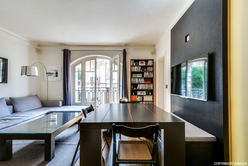 APPARTEMENT DE CINQ PIECES — vue 7