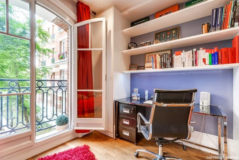 APPARTEMENT DE CINQ PIECES — vue 9
